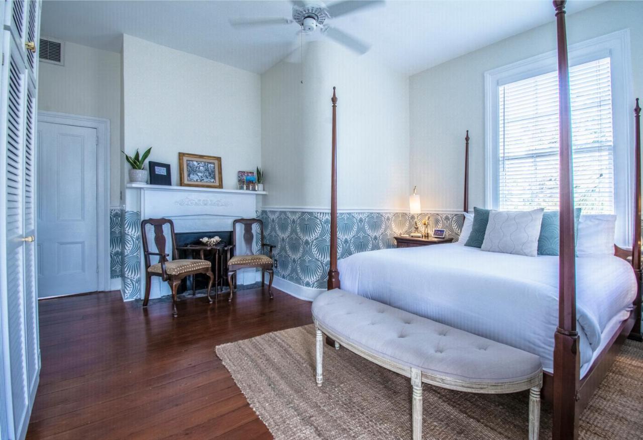 Daybed With Trundle In The Beautiful Ashley Inn 4 Blocks From King St Charleston Exteriér fotografie