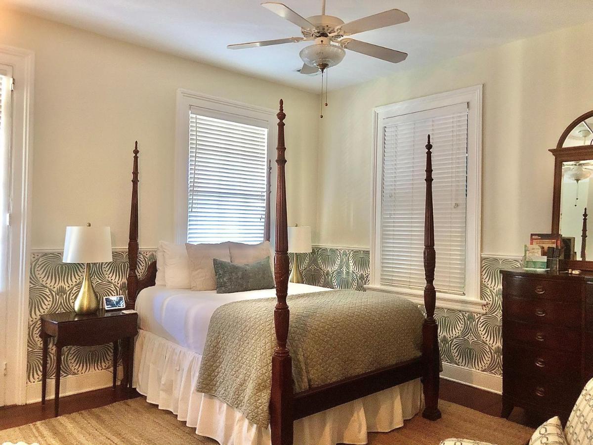 Daybed With Trundle In The Beautiful Ashley Inn 4 Blocks From King St Charleston Exteriér fotografie