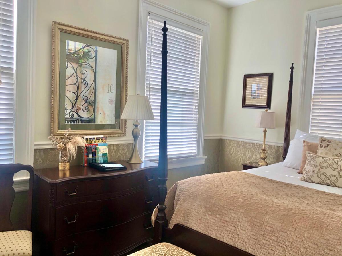 Daybed With Trundle In The Beautiful Ashley Inn 4 Blocks From King St Charleston Exteriér fotografie