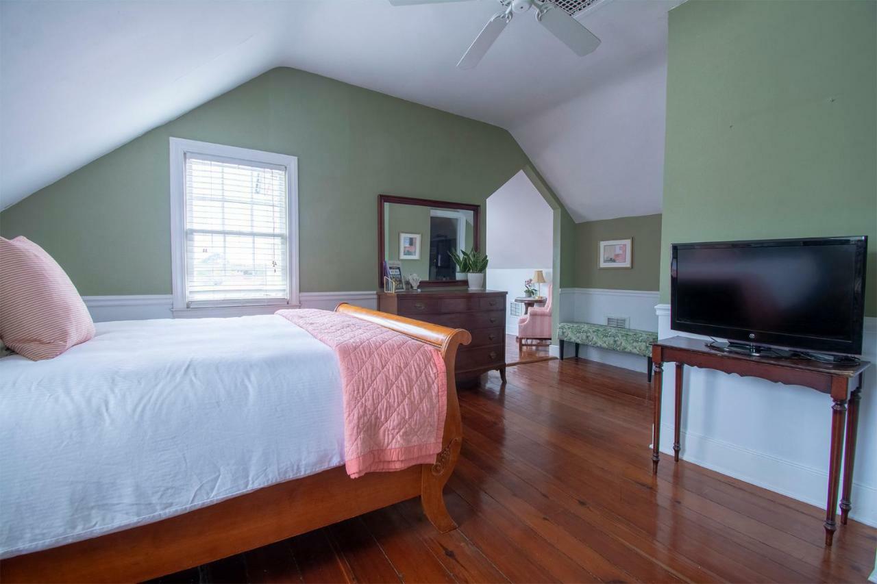 Daybed With Trundle In The Beautiful Ashley Inn 4 Blocks From King St Charleston Exteriér fotografie